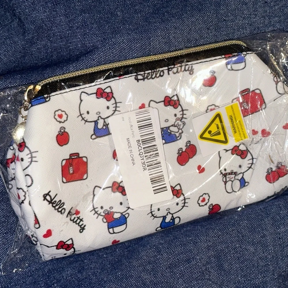 Hello Kitty Pencil Pouch -NEW